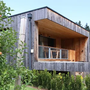 https://chalet-mm.innsbruckaustriahotels.com